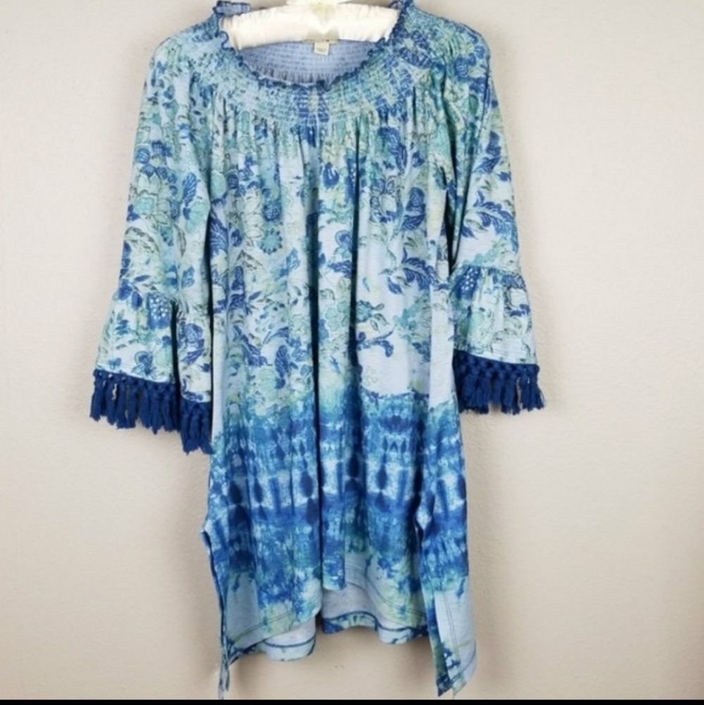 Live and Let Live Tunic size S EUC